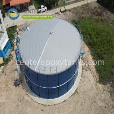Petrochemical Storage Tanks With Durable Lining For Safely Storing Chemicals Made From Oil And Gas